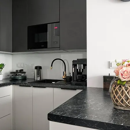 Promenada ワルシャワ